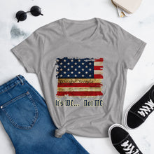 Load image into Gallery viewer, Women's short sleeve t-shirt